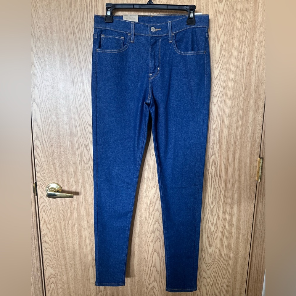 New Levi's High-Rise Super Skinny Medium Wash Jeans Women’s 27x30